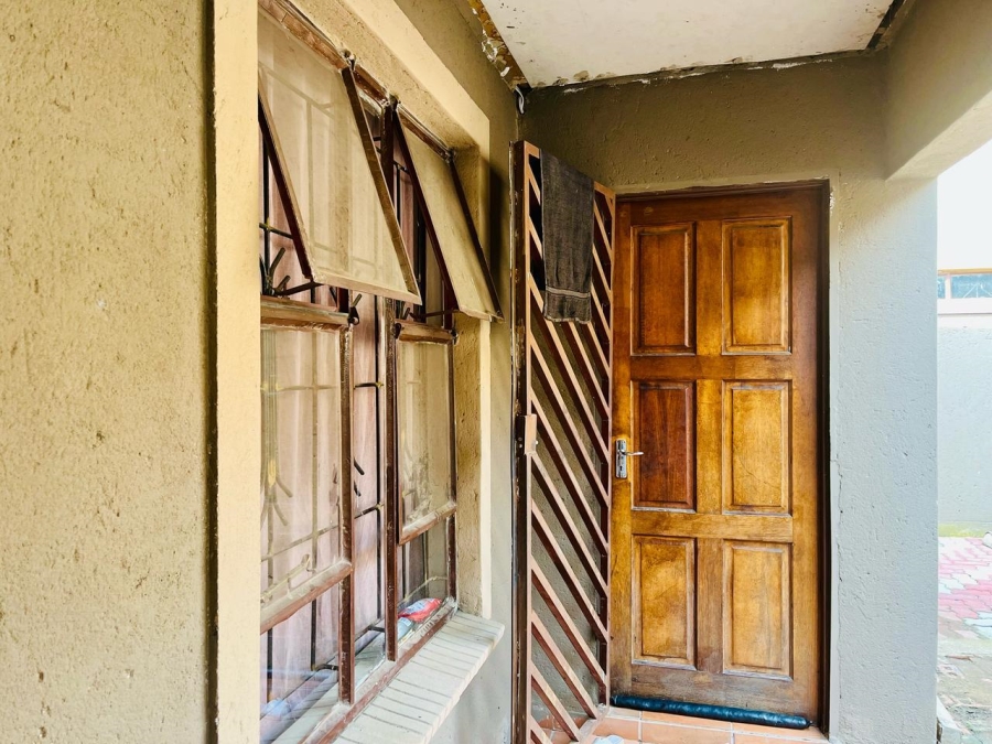 3 Bedroom Property for Sale in Embalenhle Mpumalanga