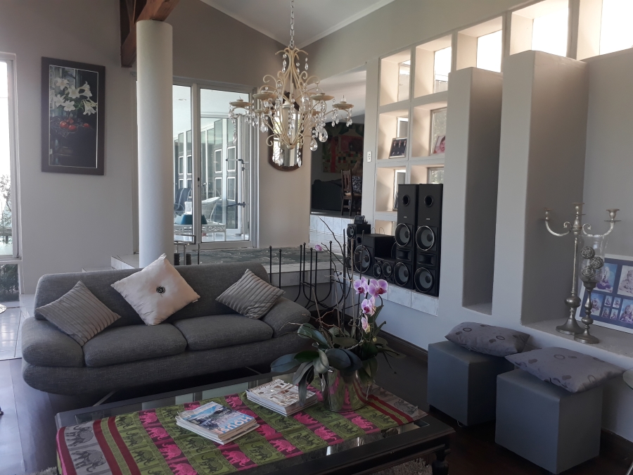 5 Bedroom Property for Sale in Nelspruit Ext 11 Mpumalanga