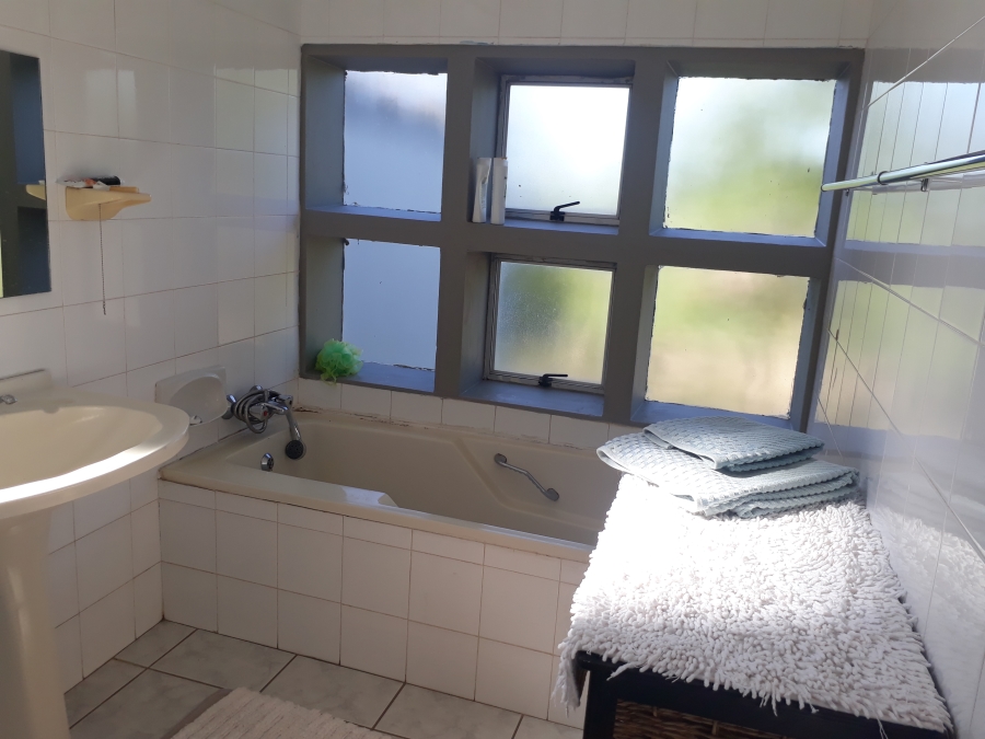5 Bedroom Property for Sale in Nelspruit Ext 11 Mpumalanga