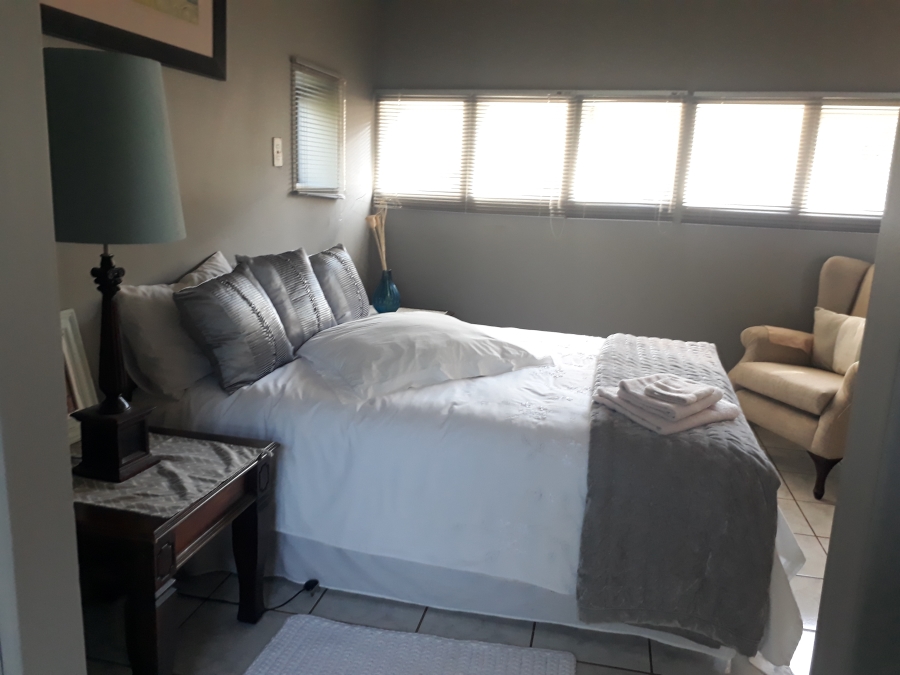 5 Bedroom Property for Sale in Nelspruit Ext 11 Mpumalanga