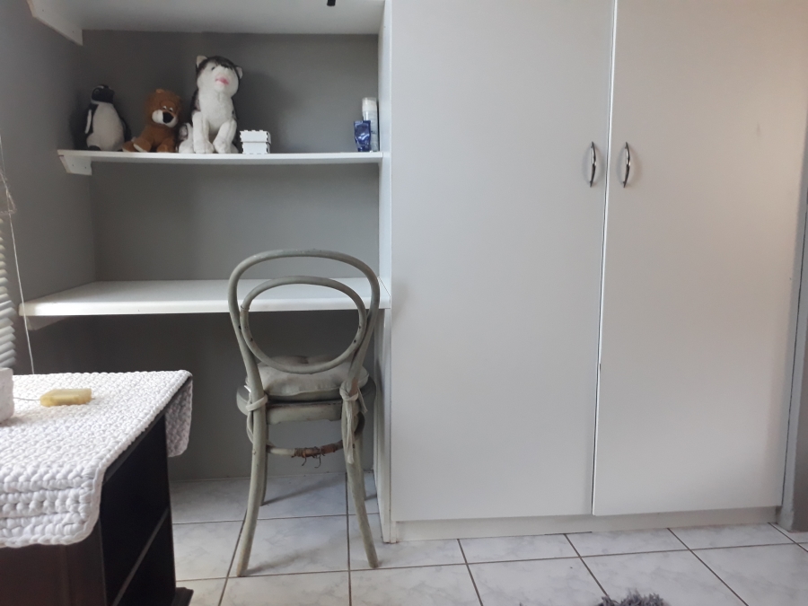 5 Bedroom Property for Sale in Nelspruit Ext 11 Mpumalanga