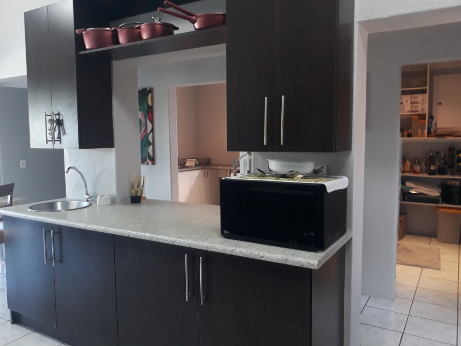 5 Bedroom Property for Sale in Nelspruit Ext 11 Mpumalanga