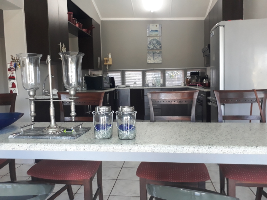 5 Bedroom Property for Sale in Nelspruit Ext 11 Mpumalanga