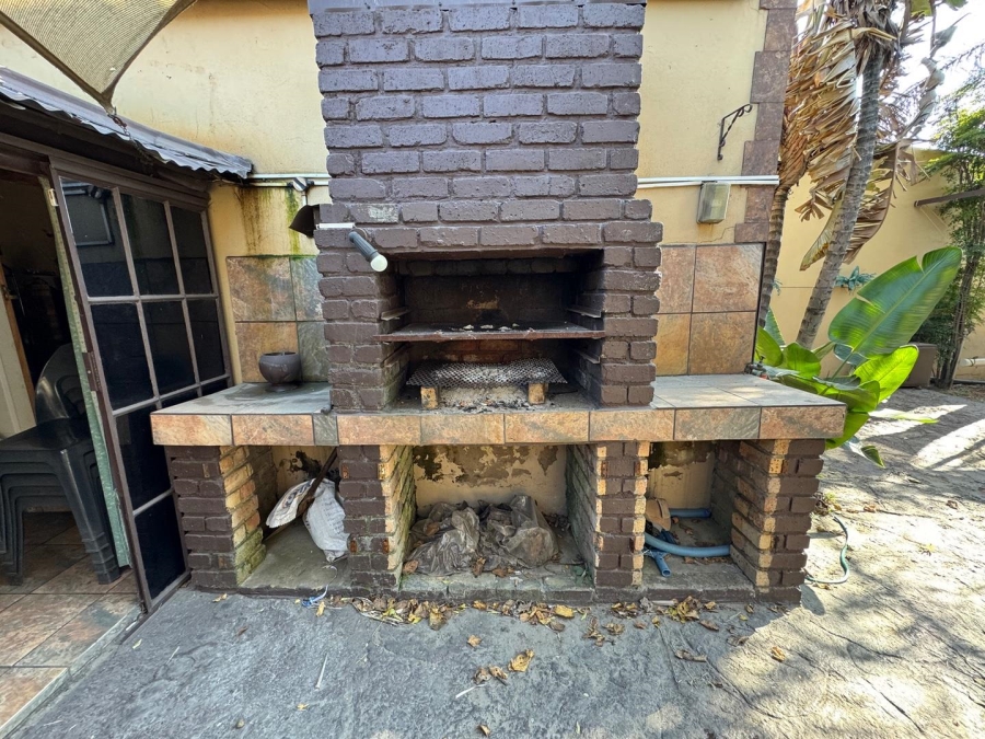 7 Bedroom Property for Sale in River View Mpumalanga