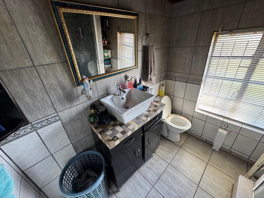 7 Bedroom Property for Sale in River View Mpumalanga