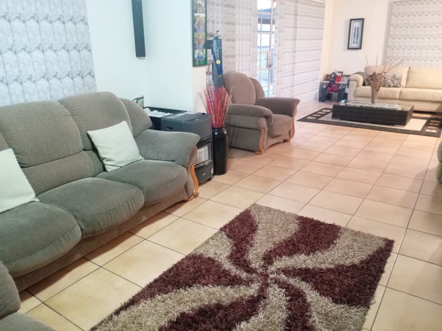 4 Bedroom Property for Sale in Secunda Mpumalanga