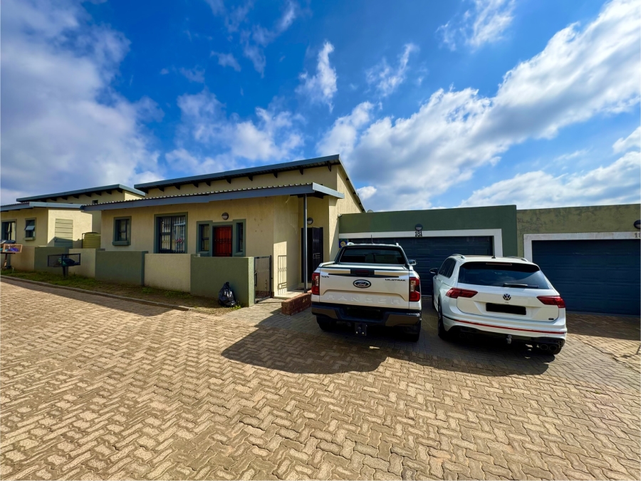 To Let 3 Bedroom Property for Rent in Ben Fleur Mpumalanga