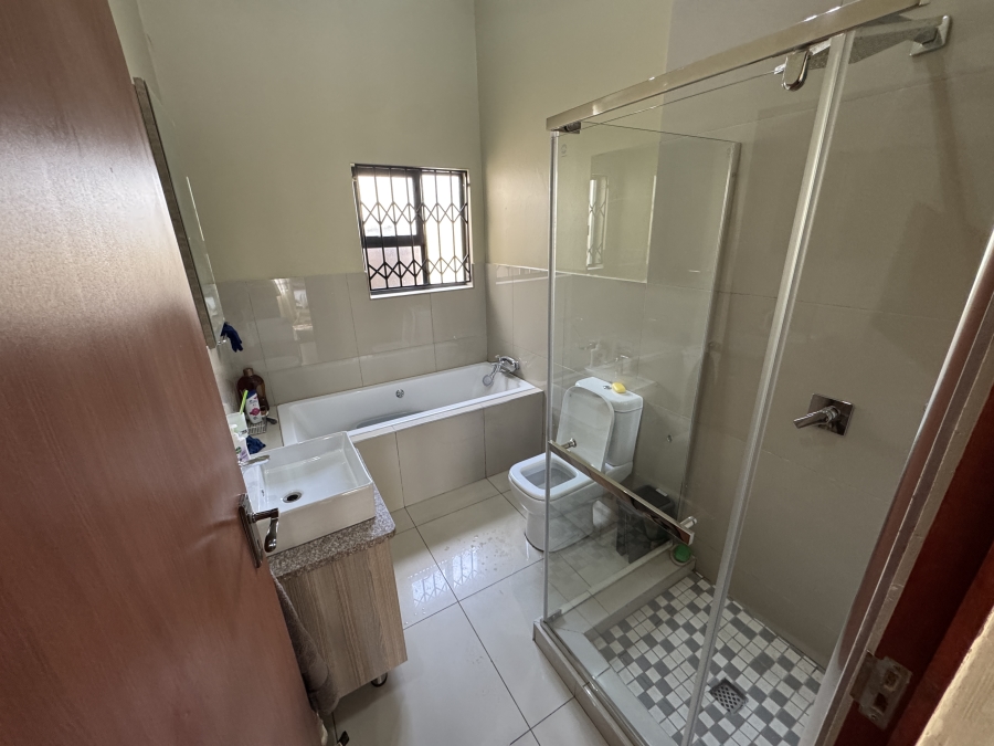 To Let 3 Bedroom Property for Rent in Ben Fleur Mpumalanga
