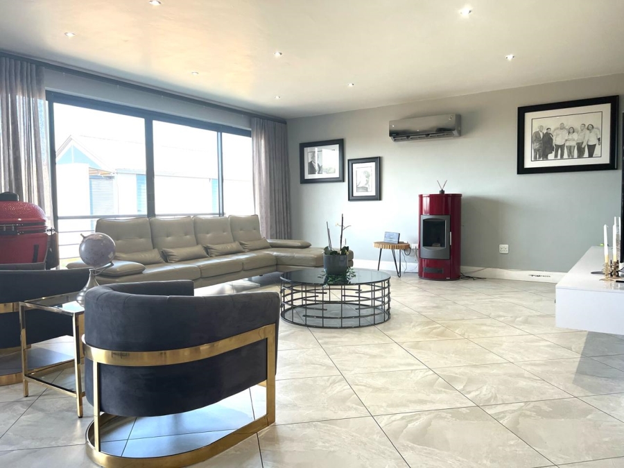 4 Bedroom Property for Sale in Bankenveld Mpumalanga
