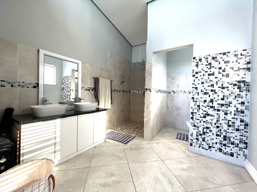 4 Bedroom Property for Sale in Bankenveld Mpumalanga