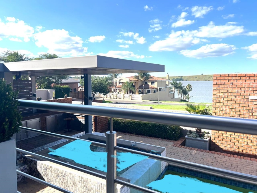 4 Bedroom Property for Sale in Bankenveld Mpumalanga