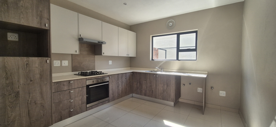 2 Bedroom Property for Sale in Stonehenge Mpumalanga