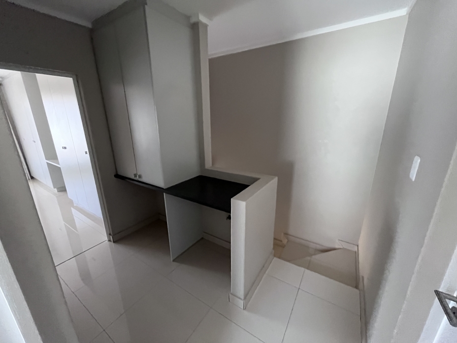 2 Bedroom Property for Sale in Stonehenge Mpumalanga