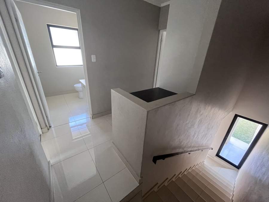 2 Bedroom Property for Sale in Stonehenge Mpumalanga