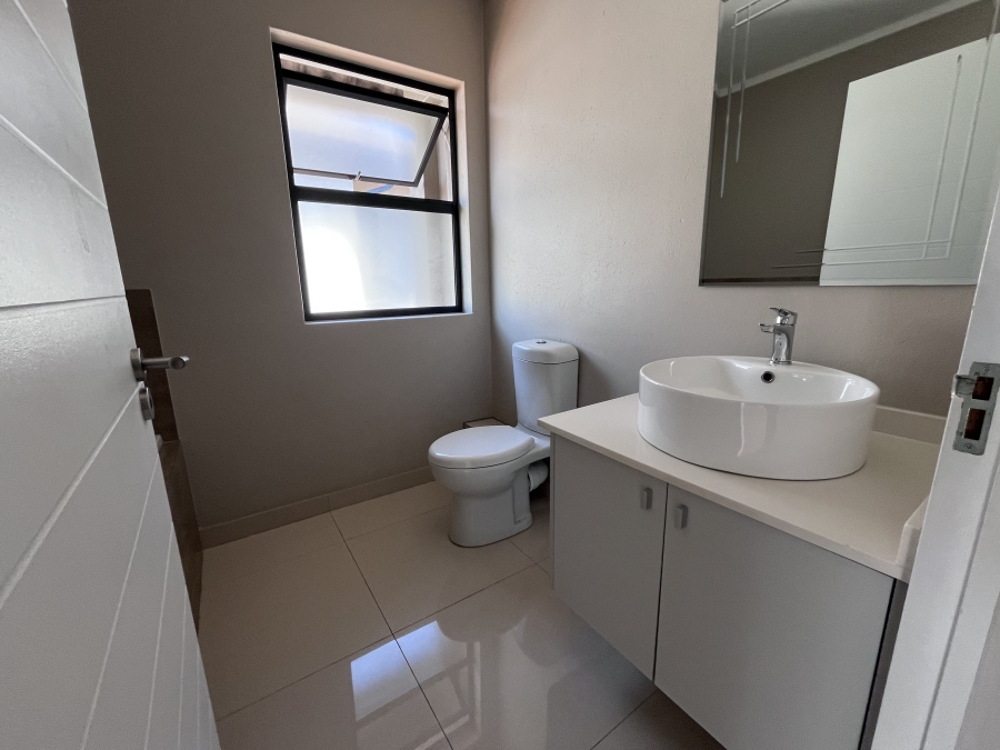 2 Bedroom Property for Sale in Stonehenge Mpumalanga