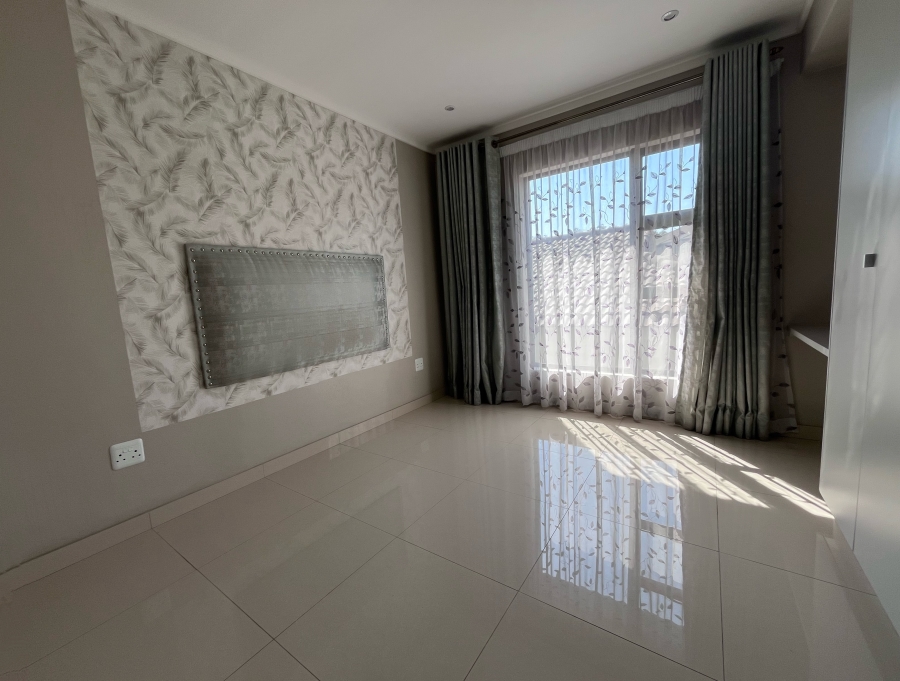2 Bedroom Property for Sale in Stonehenge Mpumalanga