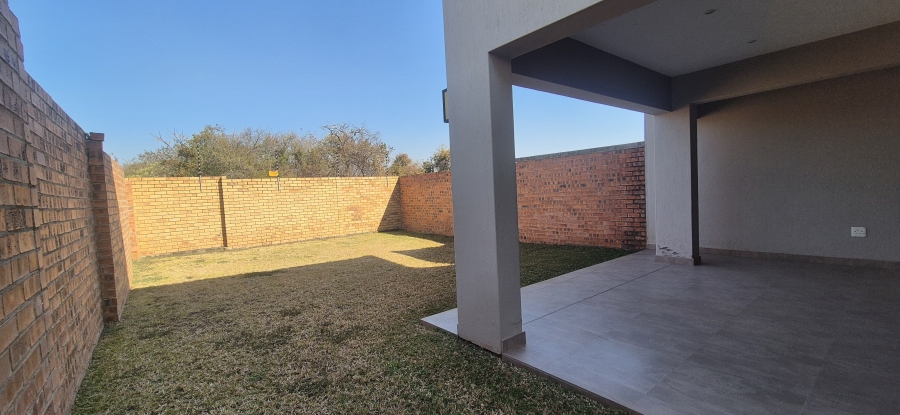 2 Bedroom Property for Sale in Stonehenge Mpumalanga