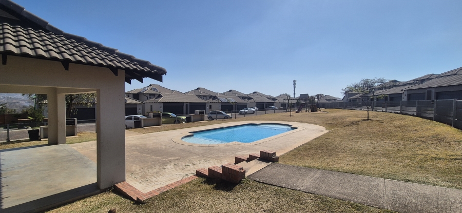 2 Bedroom Property for Sale in Stonehenge Mpumalanga