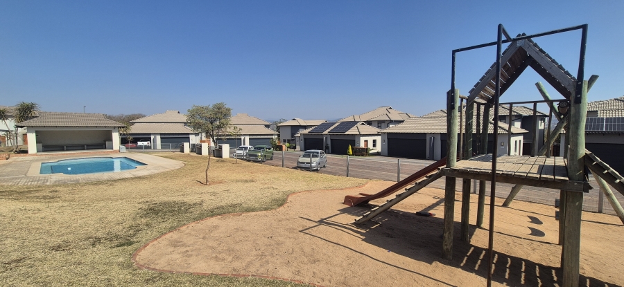 2 Bedroom Property for Sale in Stonehenge Mpumalanga
