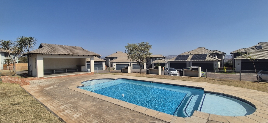2 Bedroom Property for Sale in Stonehenge Mpumalanga