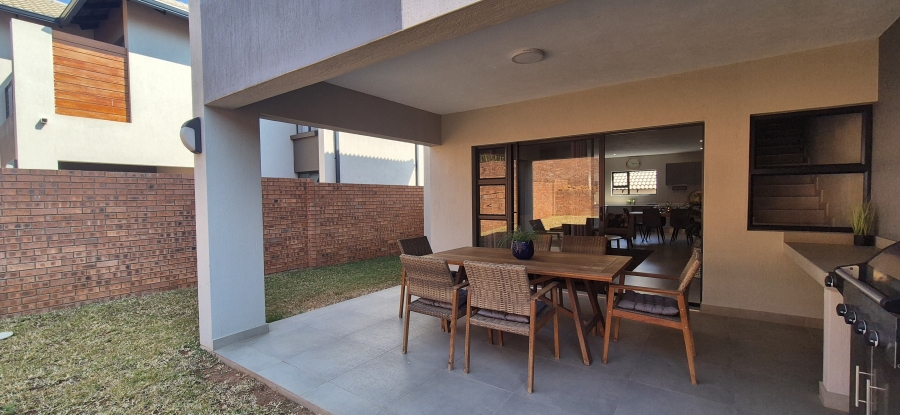 3 Bedroom Property for Sale in Stonehenge Mpumalanga