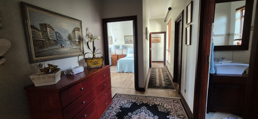 6 Bedroom Property for Sale in Sonheuwel Ext 1 Mpumalanga