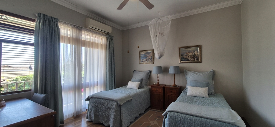 6 Bedroom Property for Sale in Sonheuwel Ext 1 Mpumalanga