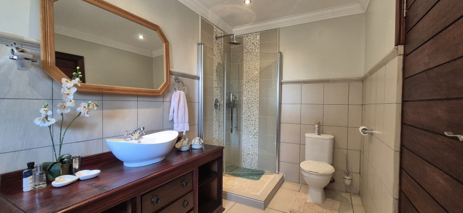 6 Bedroom Property for Sale in Sonheuwel Ext 1 Mpumalanga