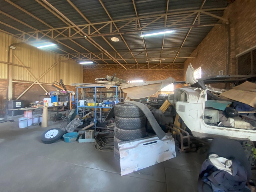 Commercial Property for Sale in Tasbet Park Mpumalanga