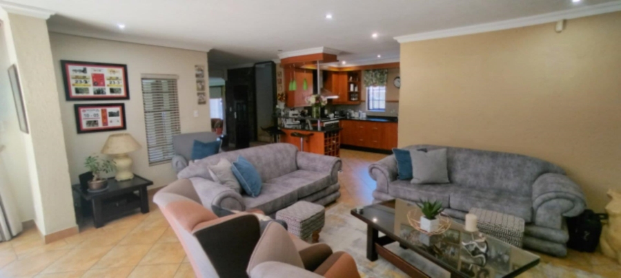 3 Bedroom Property for Sale in Ben Fleur Mpumalanga