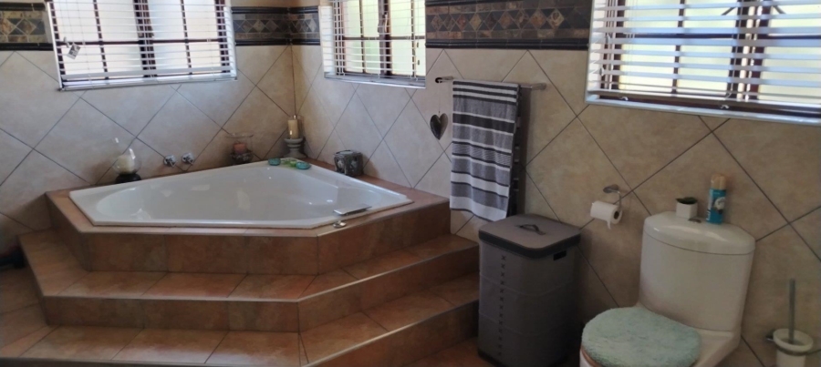 3 Bedroom Property for Sale in Ben Fleur Mpumalanga