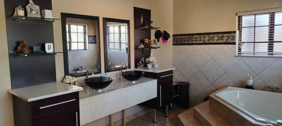 3 Bedroom Property for Sale in Ben Fleur Mpumalanga