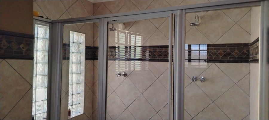 3 Bedroom Property for Sale in Ben Fleur Mpumalanga