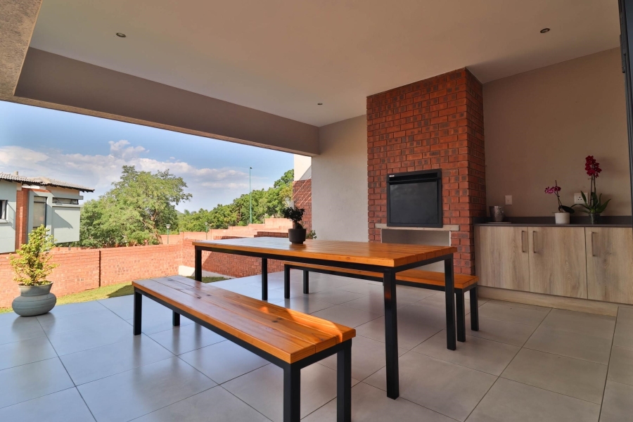 3 Bedroom Property for Sale in Sonheuwel Ext 1 Mpumalanga