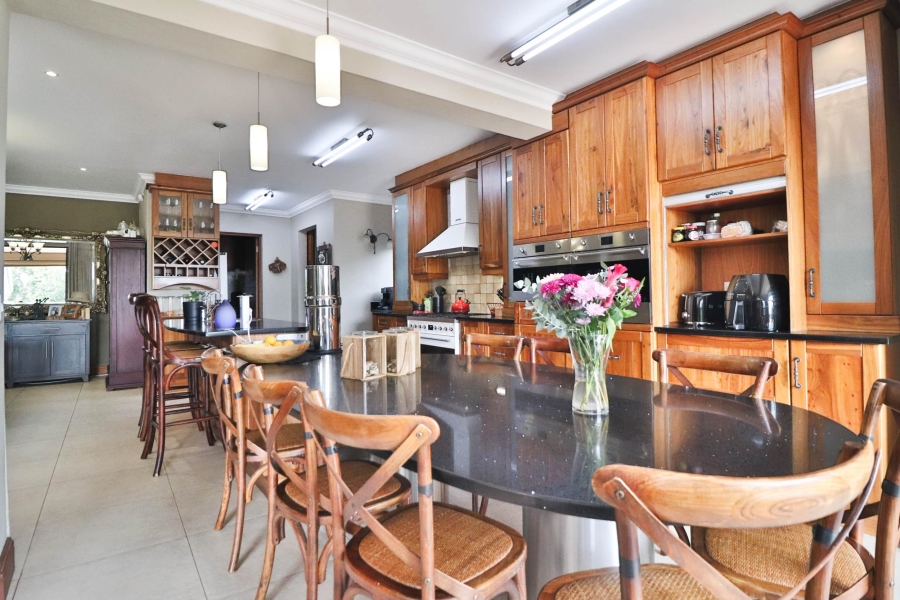 7 Bedroom Property for Sale in The Rest Nature Estate Mpumalanga
