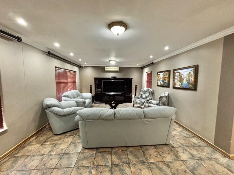 4 Bedroom Property for Sale in Secunda Mpumalanga