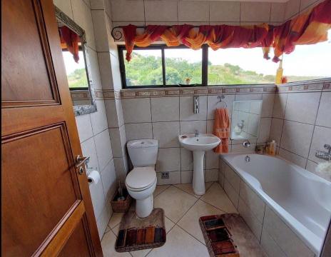Commercial Property for Sale in Golden Mile Mpumalanga