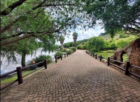 Commercial Property for Sale in Golden Mile Mpumalanga