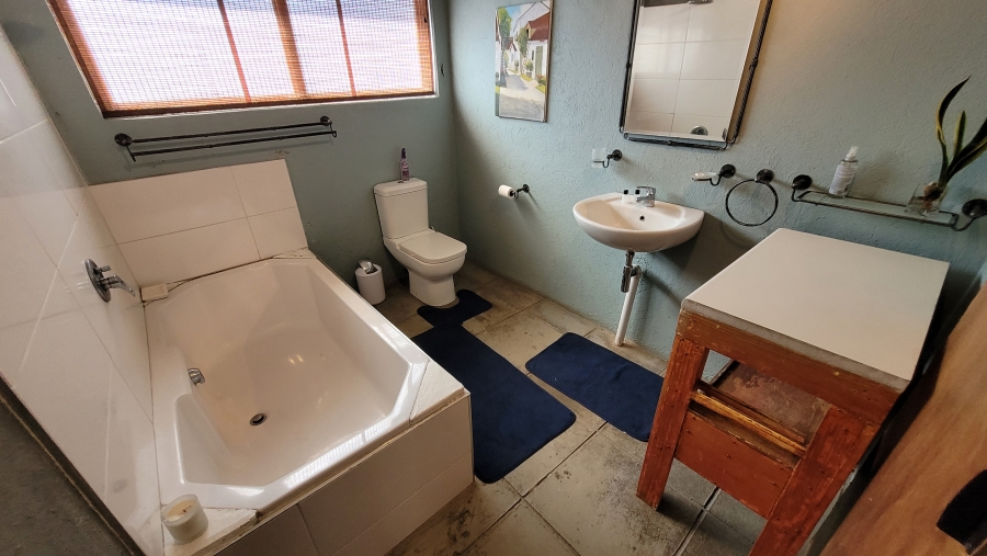 Commercial Property for Sale in West Acres Mpumalanga