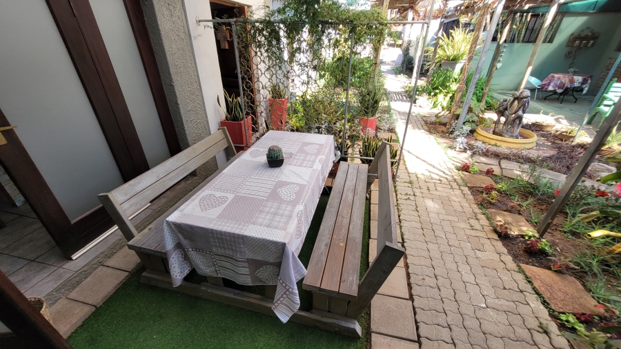 Commercial Property for Sale in West Acres Mpumalanga