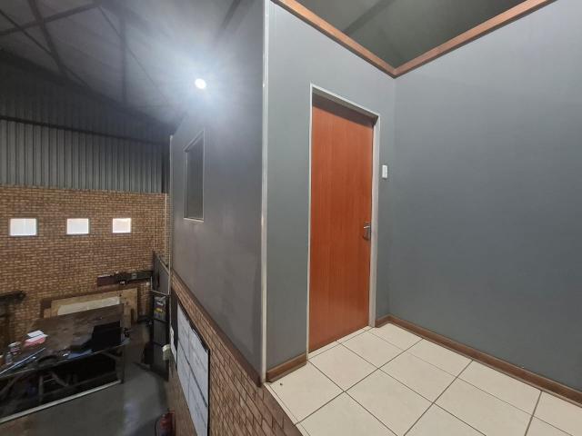 To Let Commercial Property for Rent in Vaalbank Mpumalanga