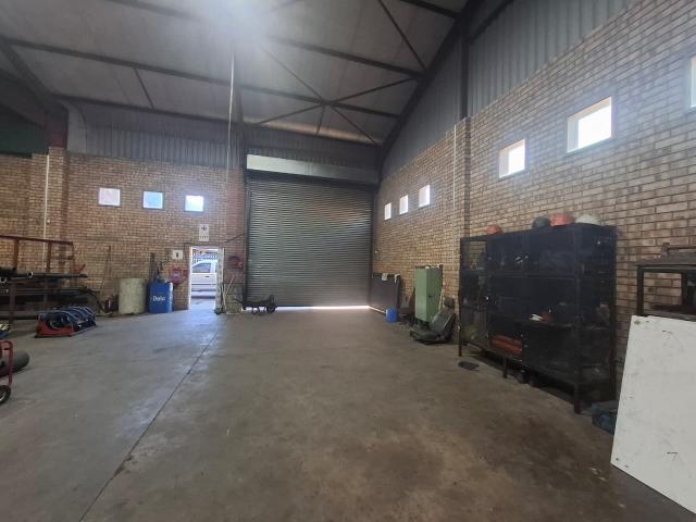 To Let Commercial Property for Rent in Vaalbank Mpumalanga