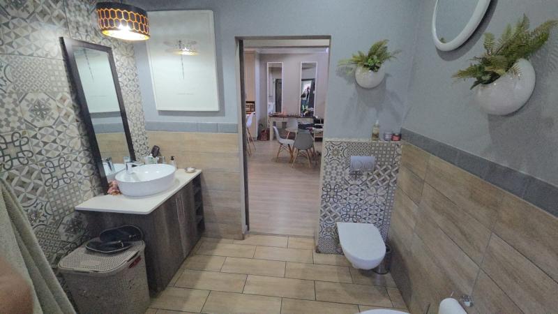 Commercial Property for Sale in Kromdraai AH Mpumalanga