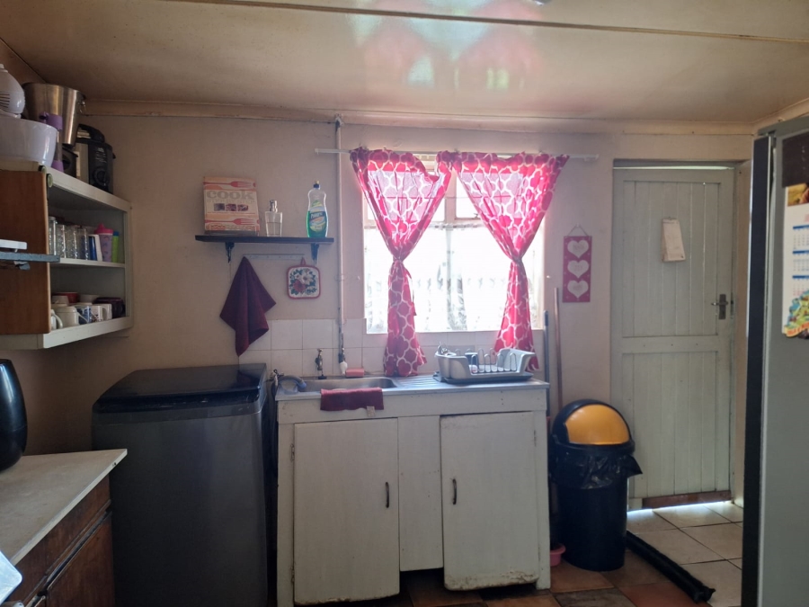 5 Bedroom Property for Sale in Volksrust Mpumalanga