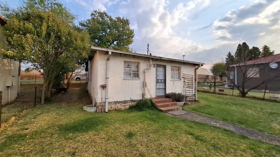 5 Bedroom Property for Sale in Volksrust Mpumalanga