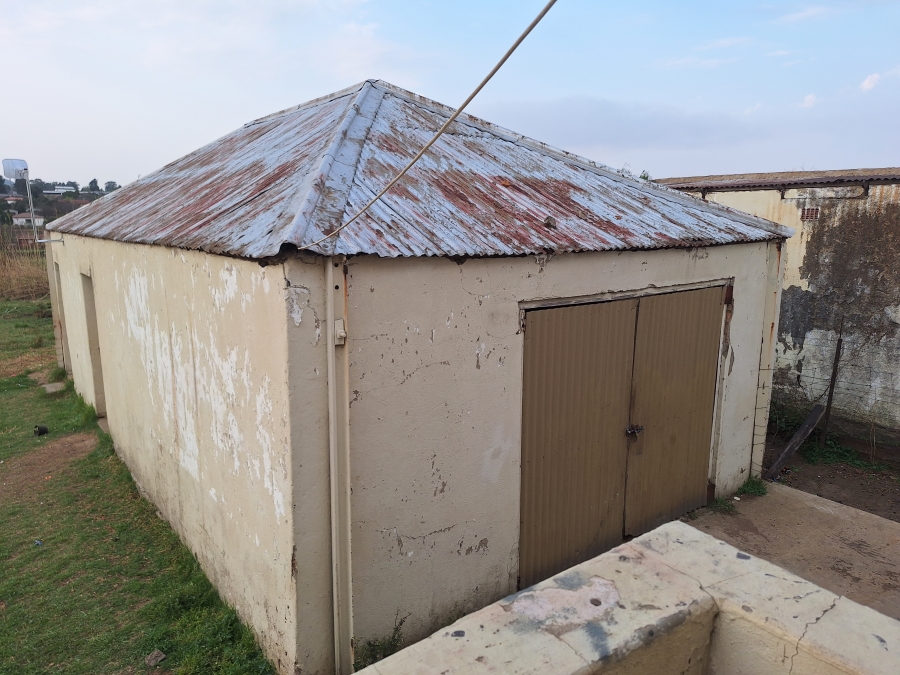 5 Bedroom Property for Sale in Volksrust Mpumalanga