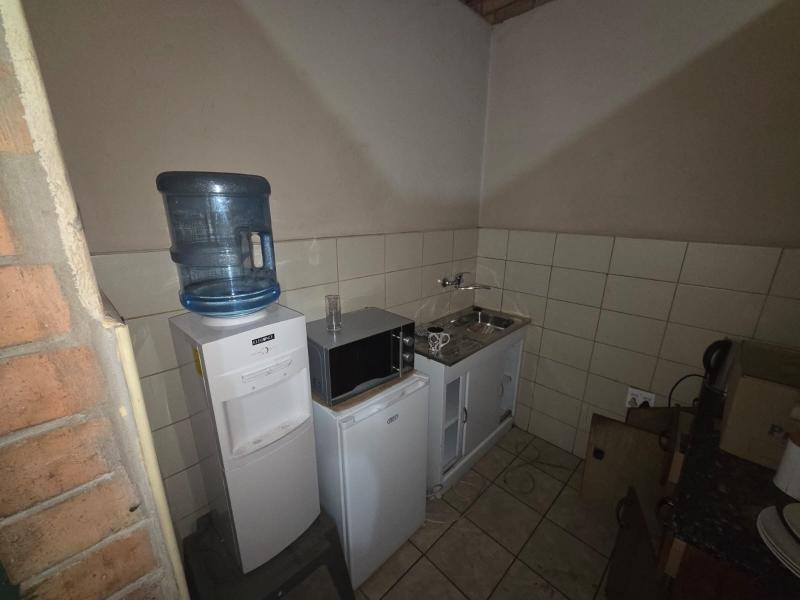 To Let Commercial Property for Rent in Witbank Ext 16 Mpumalanga