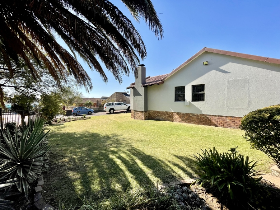 4 Bedroom Property for Sale in Secunda Mpumalanga