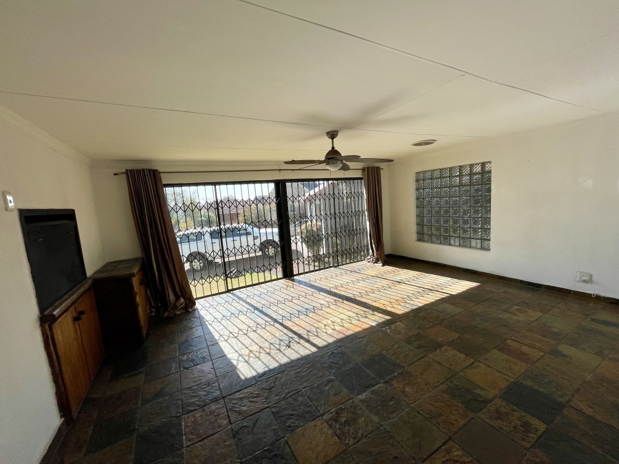4 Bedroom Property for Sale in Secunda Mpumalanga