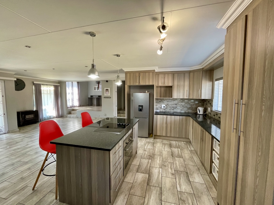 3 Bedroom Property for Sale in Secunda Mpumalanga